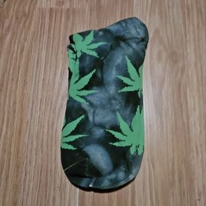 Leaf socks